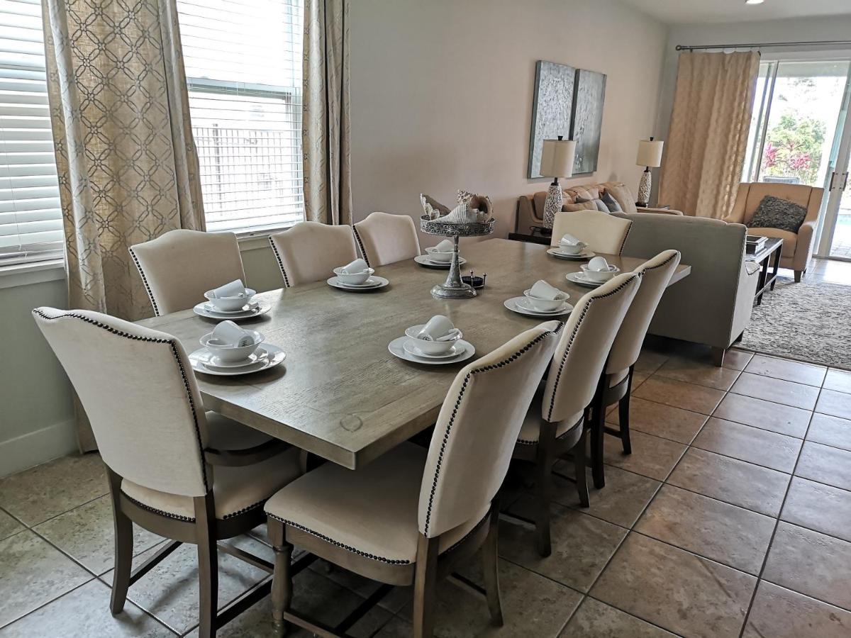 Luxurious Modern Near With Theater, Pool And In Encore At Reunion Holiday home Orlando